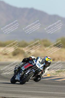 media/Oct-04-2025-CVMA (Sat) [[408bcdd6e4]]/Race 14-500-400-350 Supersport/